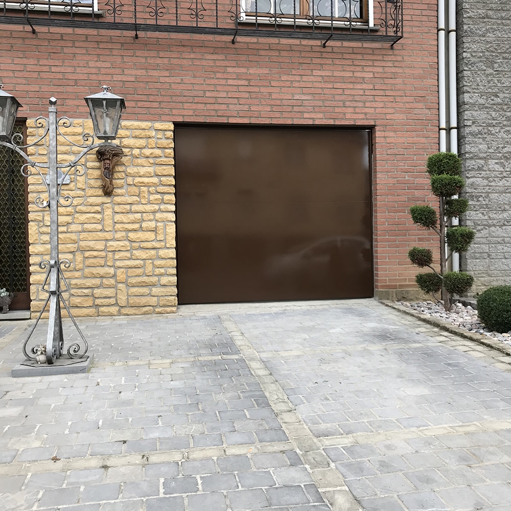 aqualock-garagenschwingtor-außen-dunkelbraun