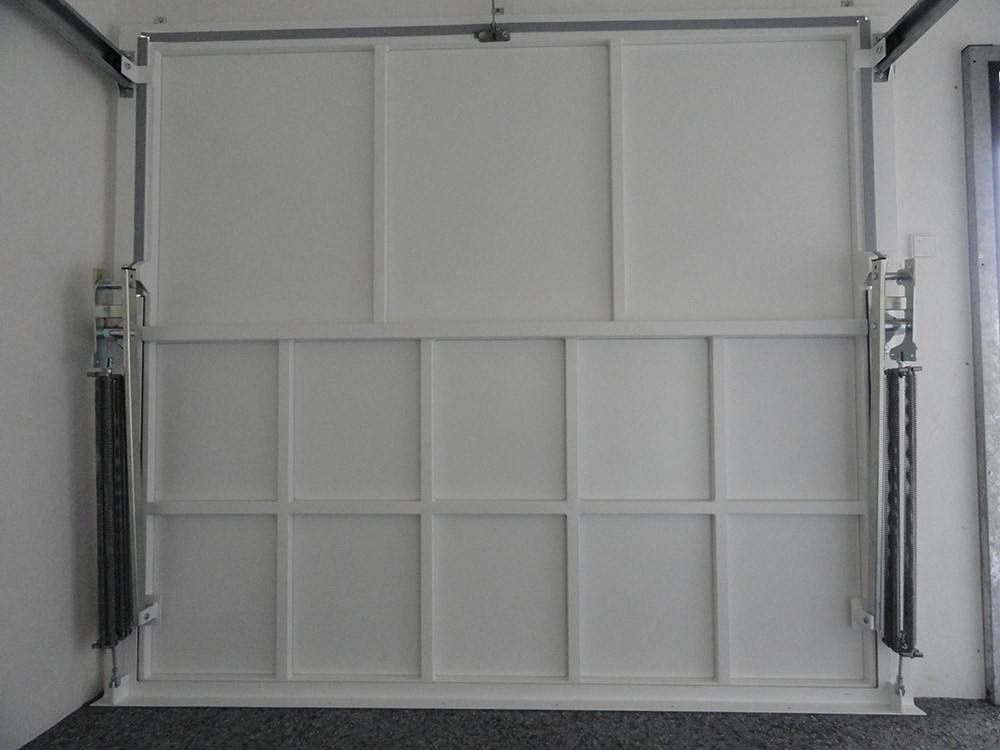 aqualock-garagenschwingtor-innen