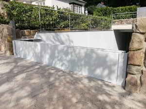 aqualock-portal-nach-innen-öffnend-geschlossen-weiß